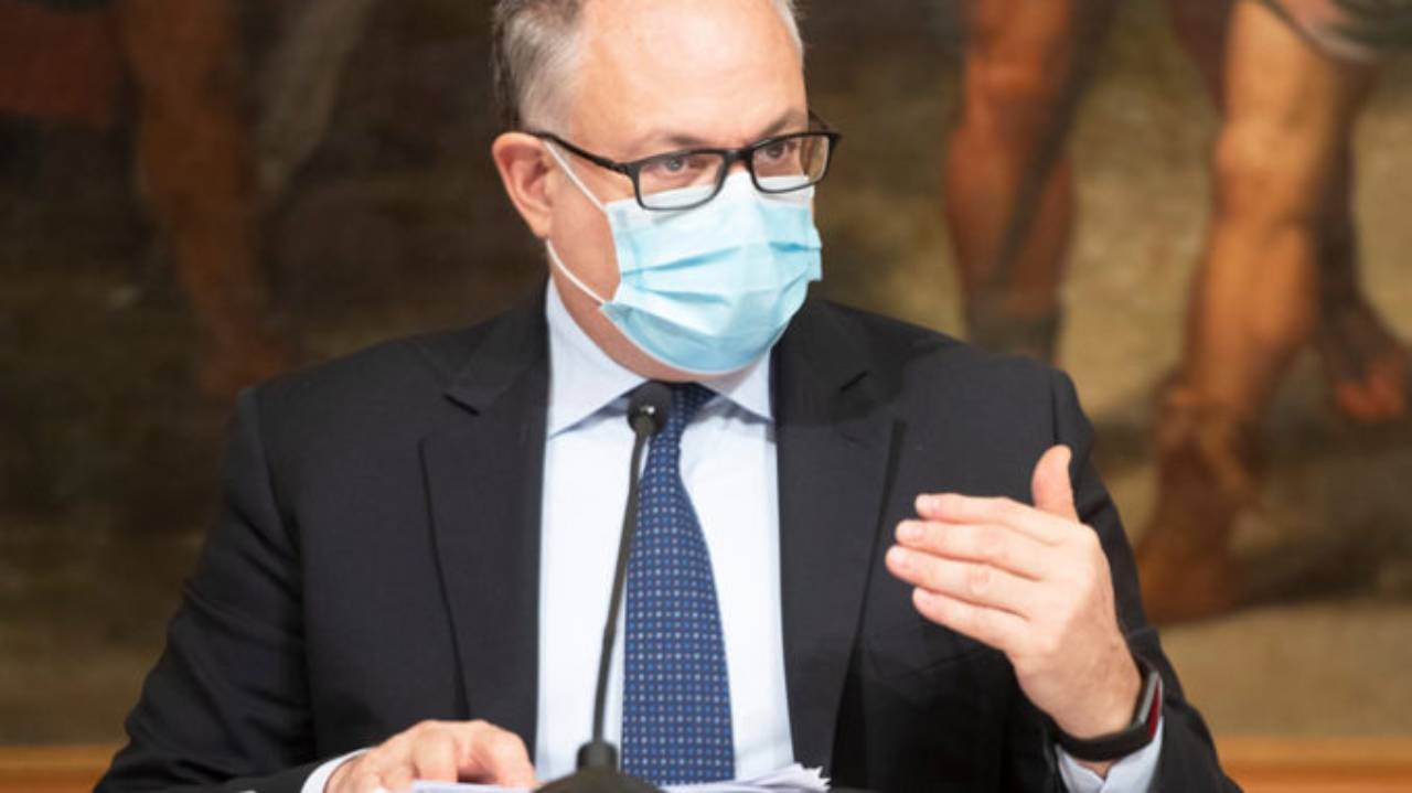 Covid, il Ministro Gualtieri in isolamento. Positivo Ragioniere dello Stato