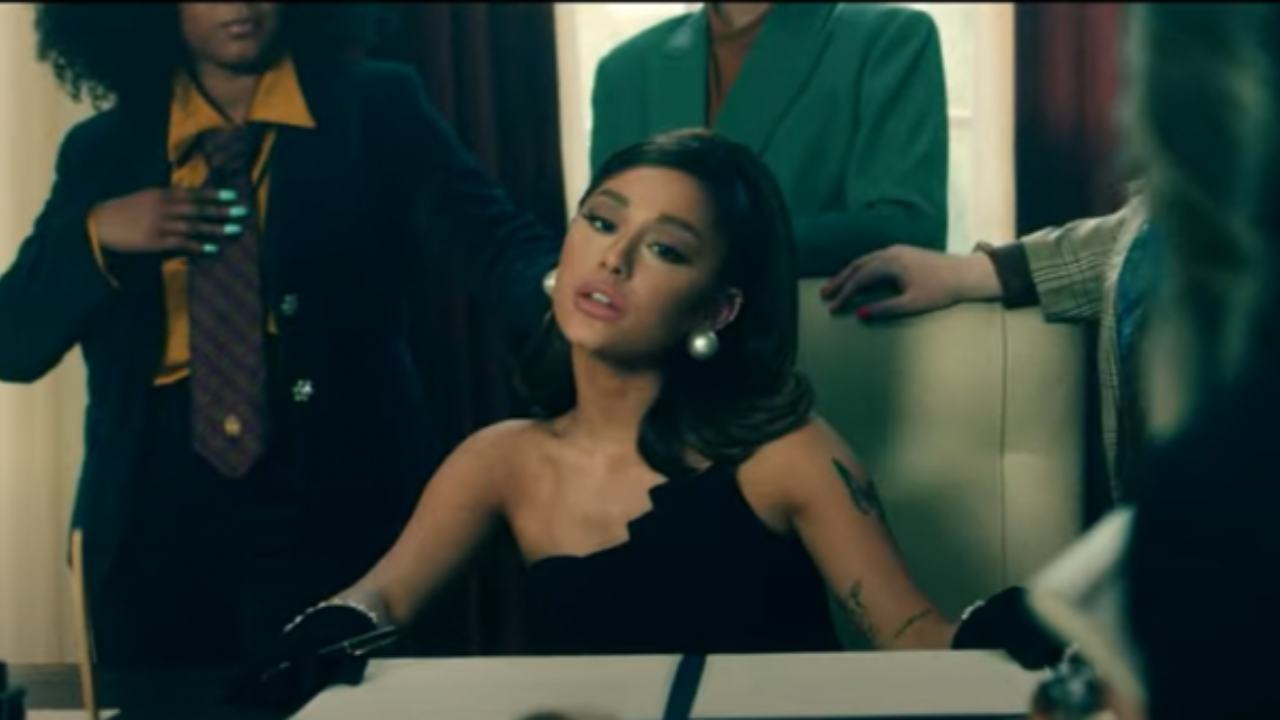 Ariana Grande, il nuovo singolo "Positions" spopola sul web