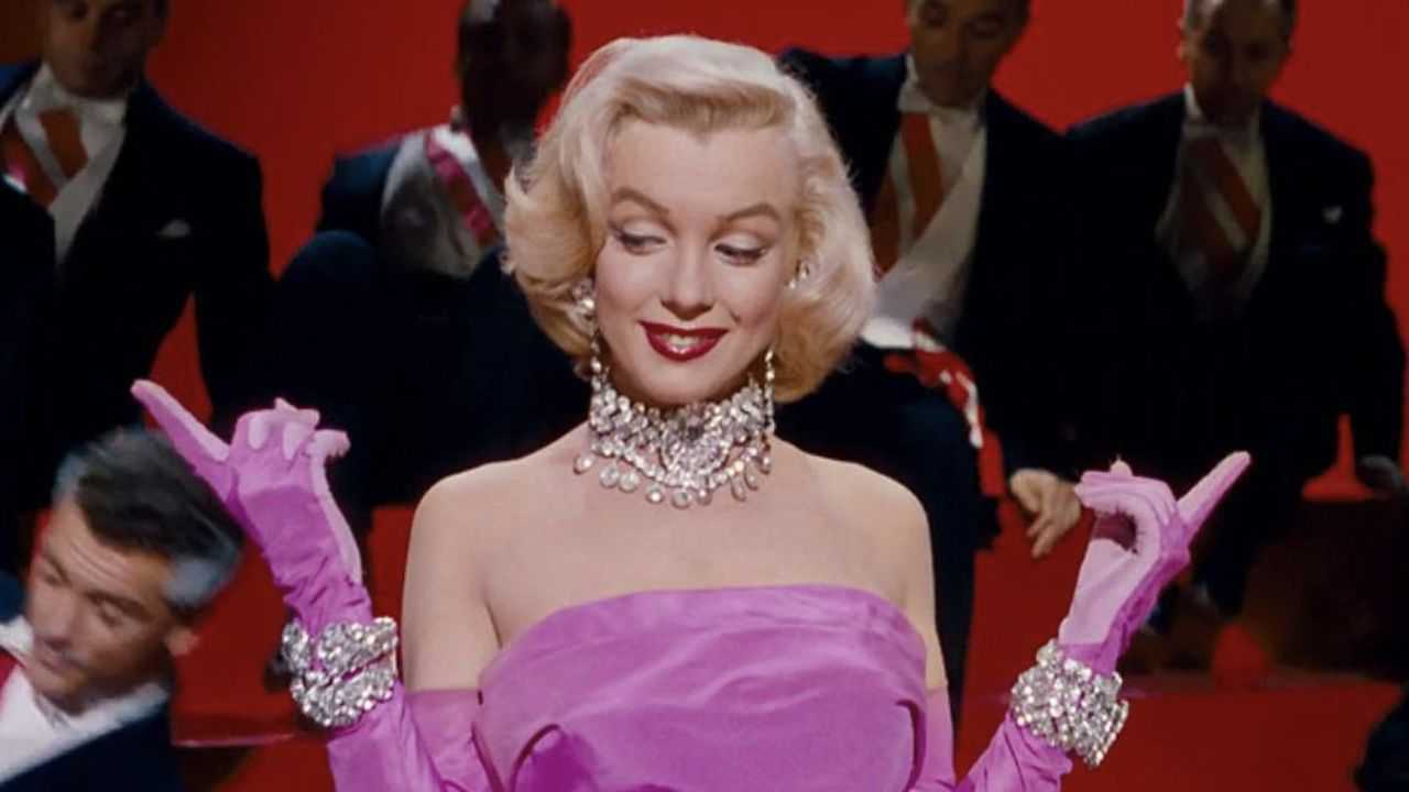 Chi è la bambina in foto? E' stata un'autentica diva del cinema