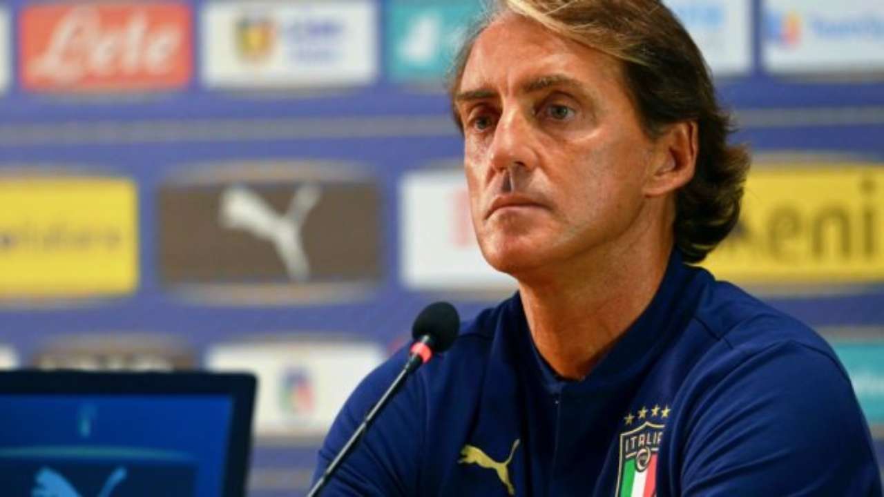 Calcio, Nazionale nei guai: Fiorentina e Roma bloccano i giocatori