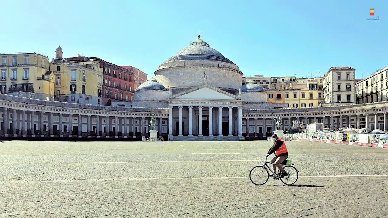 Campania zona rossa: cosa cambia. Le nuove regole da oggi