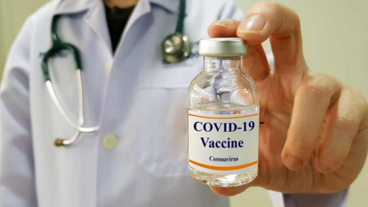 Vaccino Covid: il piano italiano nei dettagli e come prenotarsi
