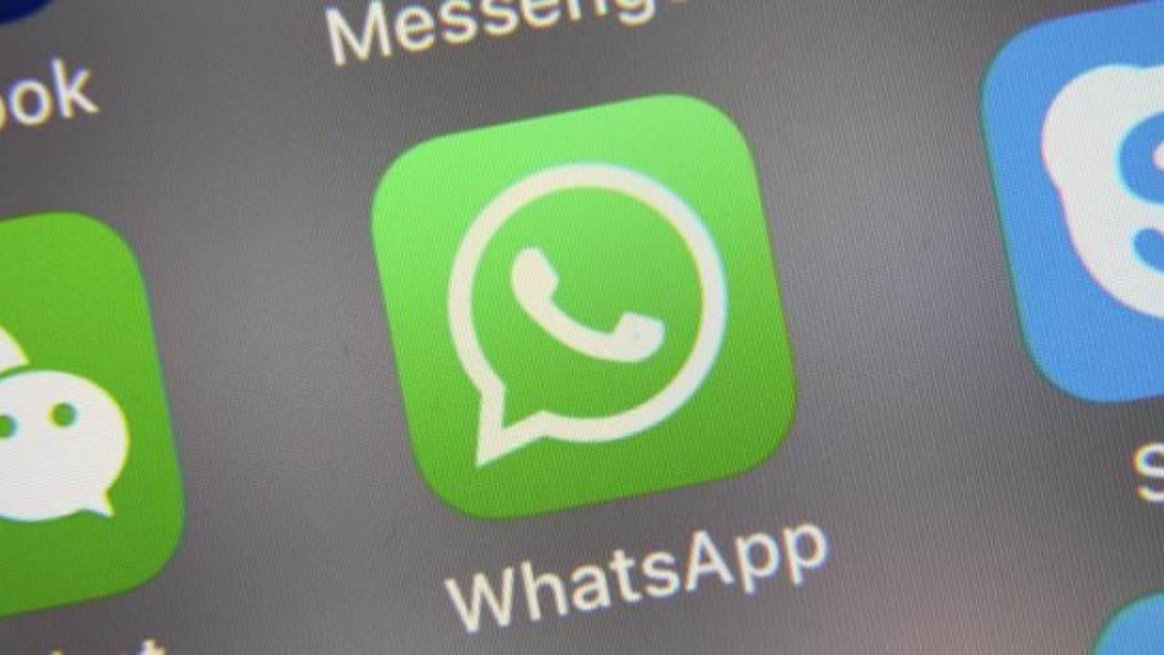 Whatsapp, da febbraio cambia tutto. Se non accetti sarai "cancellato"