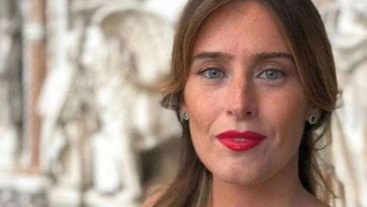 Maria Elena Boschi, selfie senza mascherina: lei si difende