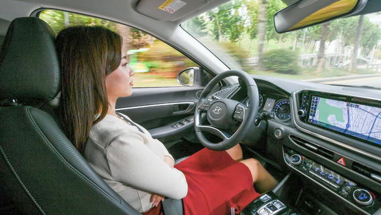 Cruise control, cosa è, a che serve e perché così pochi automobilisti lo usano