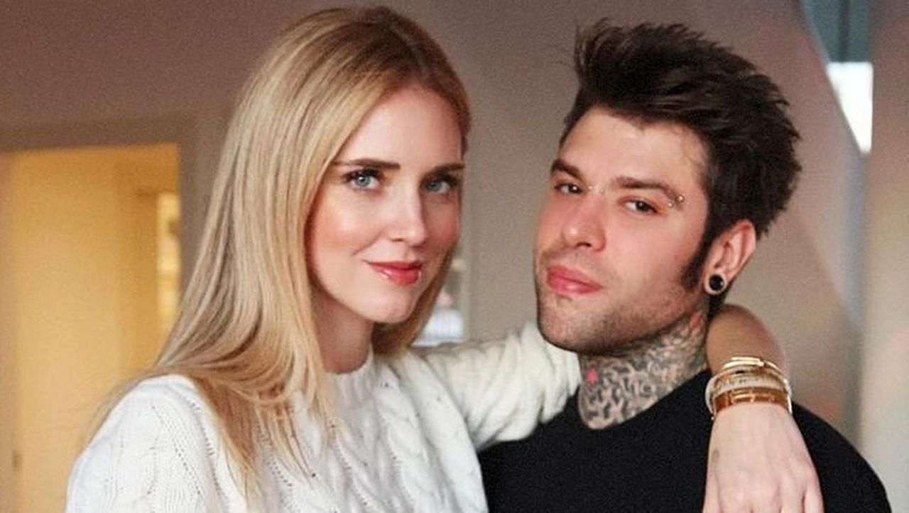 Chiara Ferragni-Fedez: il bacio sotto la doccia è virale