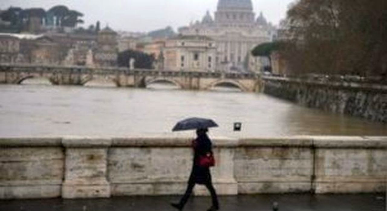 Previsioni meteo 7 dicembre: la pioggia dà un po' di tregua