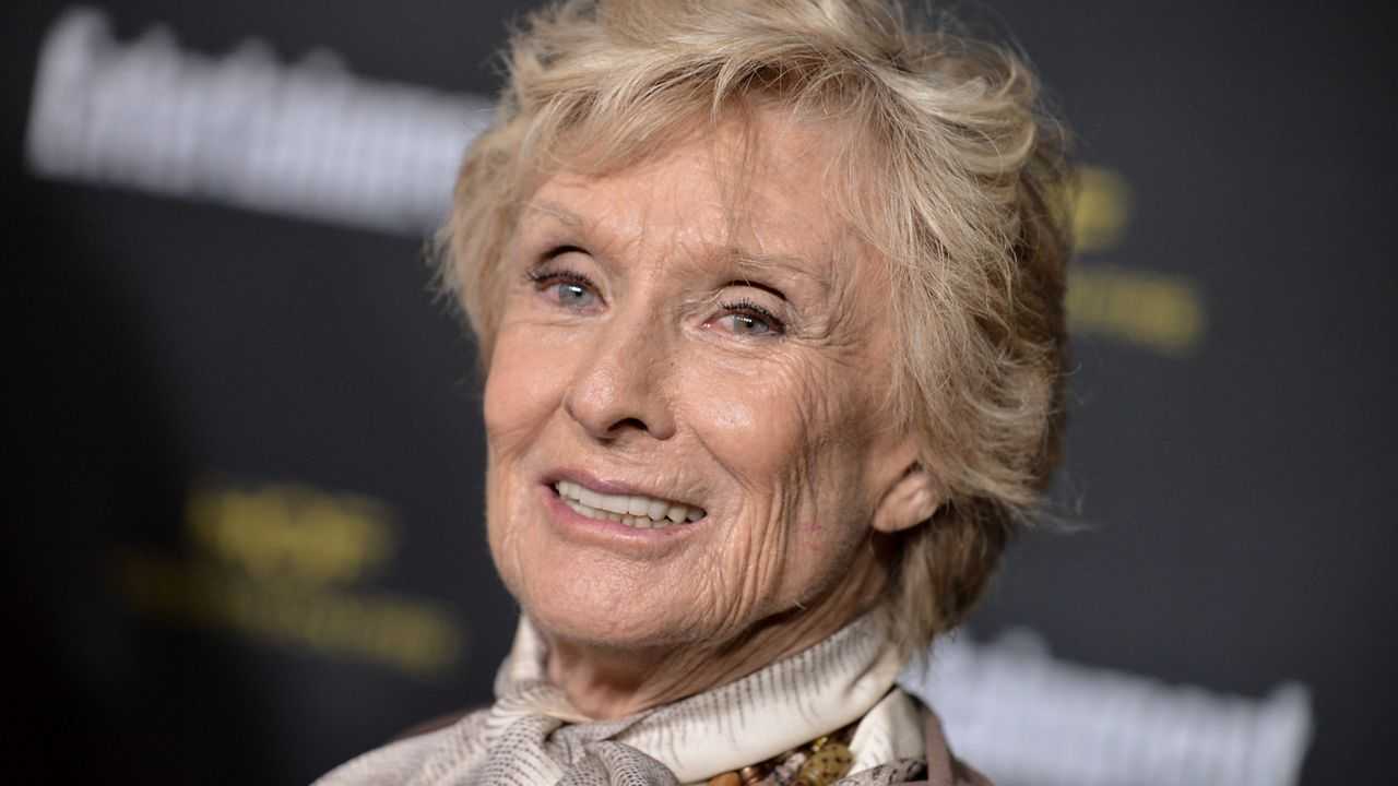 Cloris Leachman