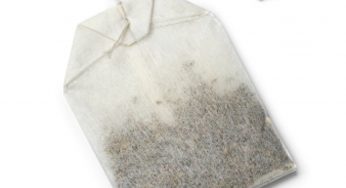 Ecco perché devi lasciare una bustina del tè assieme ai piatti sporchi