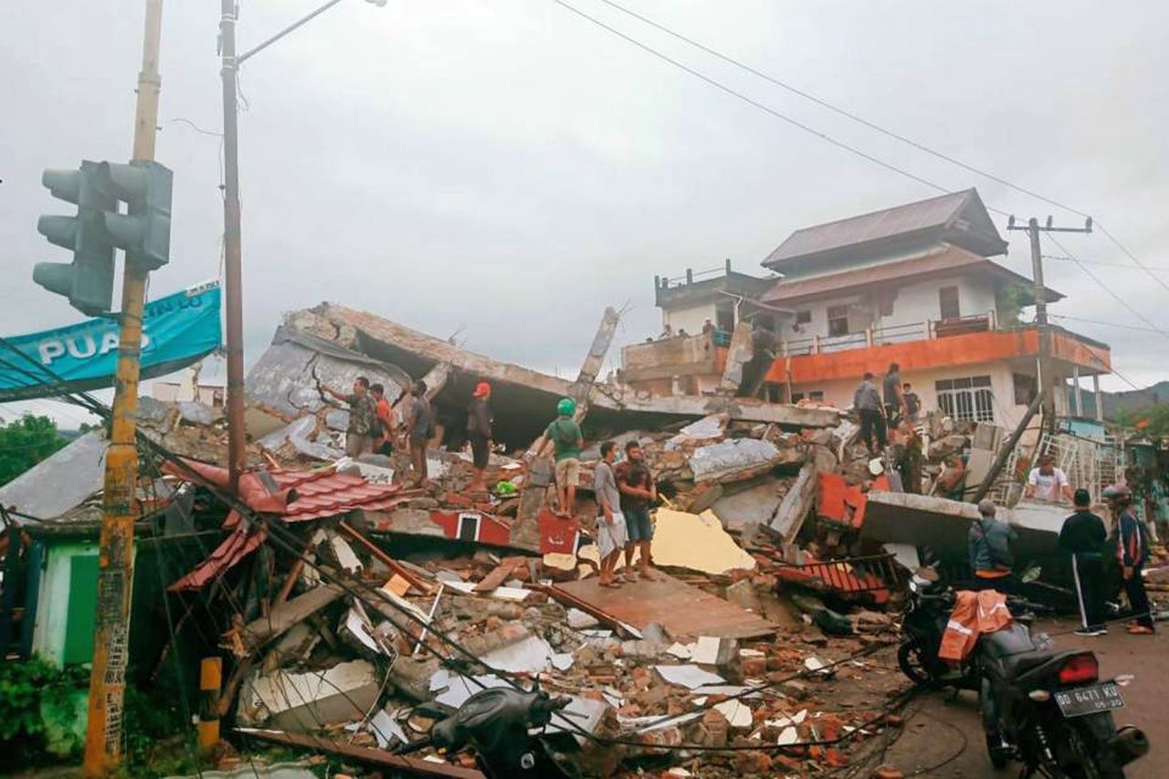 Tragico terremoto in Indonesia: 34 morti e centinaia di feriti