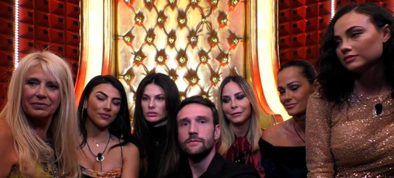 andrea zenga e le donne del GF VIP