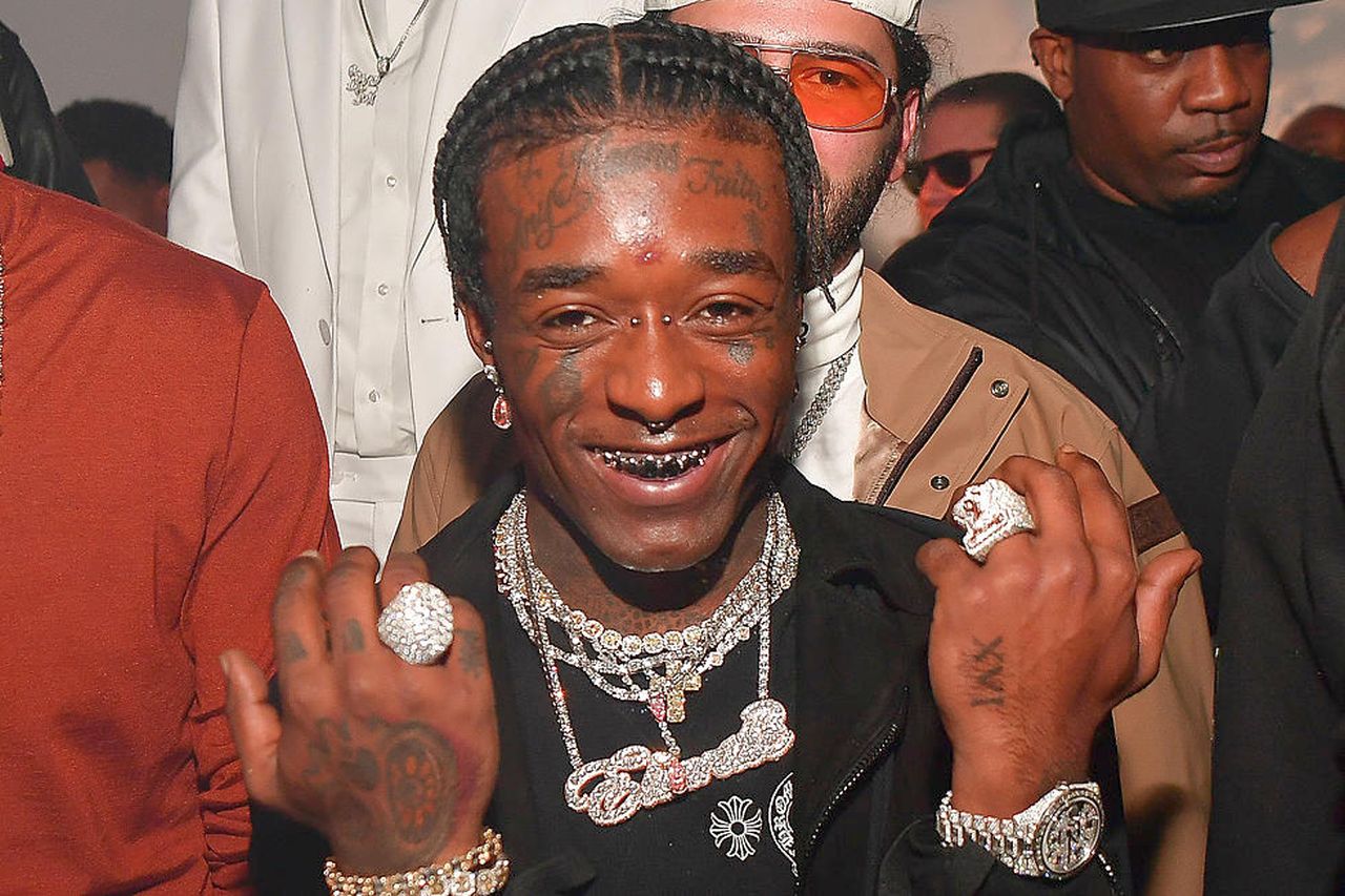 Follia del rapper Lil Uzi Vert: si pianta un diamante da 24 milioni in fronte