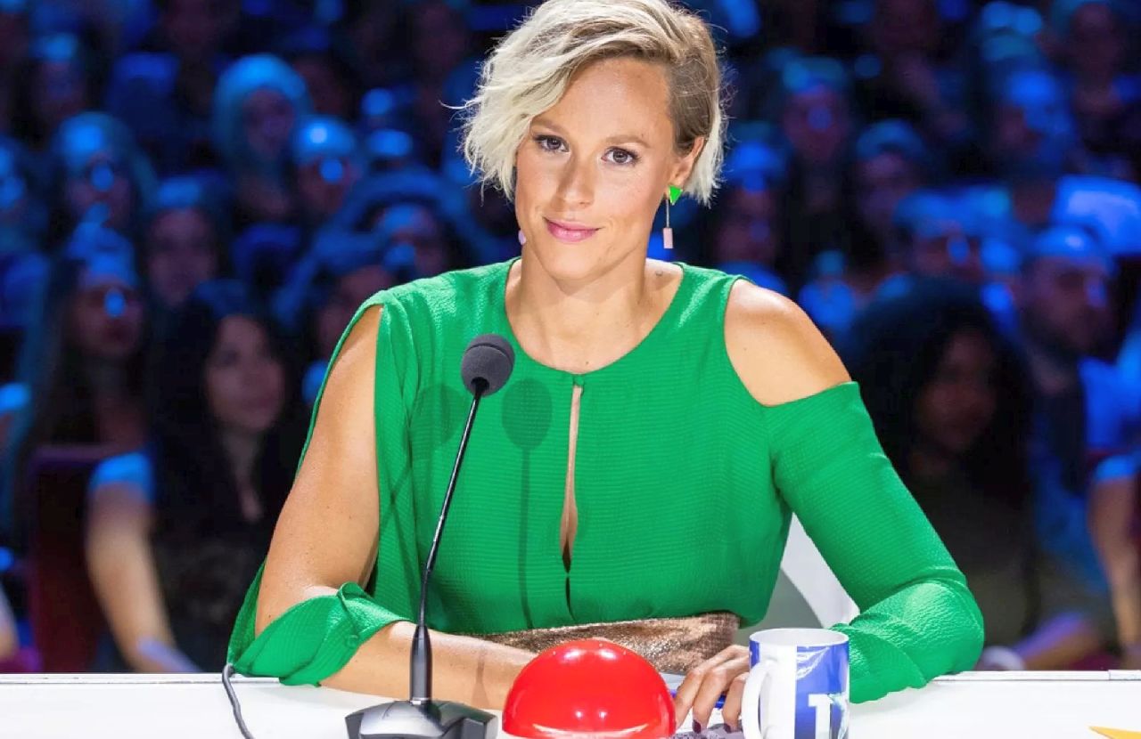 Sanremo 2021, Federica Pellegrini agitatissima per la finale: "aiuto, si accettano consigli"