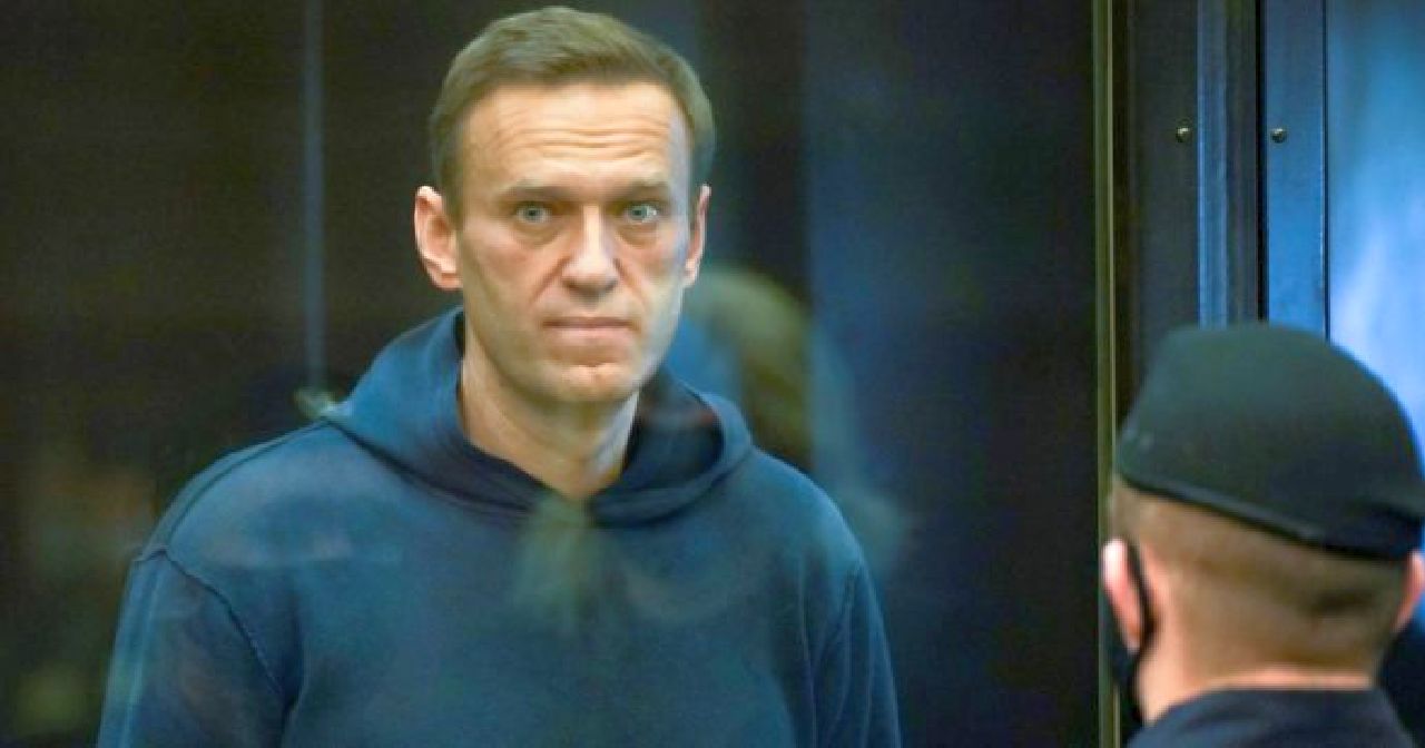 Il dissidente Navalny ricoverato per tosse e febbre: le sue condizioni