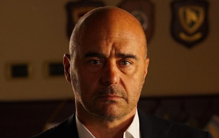 Luca Zingaretti