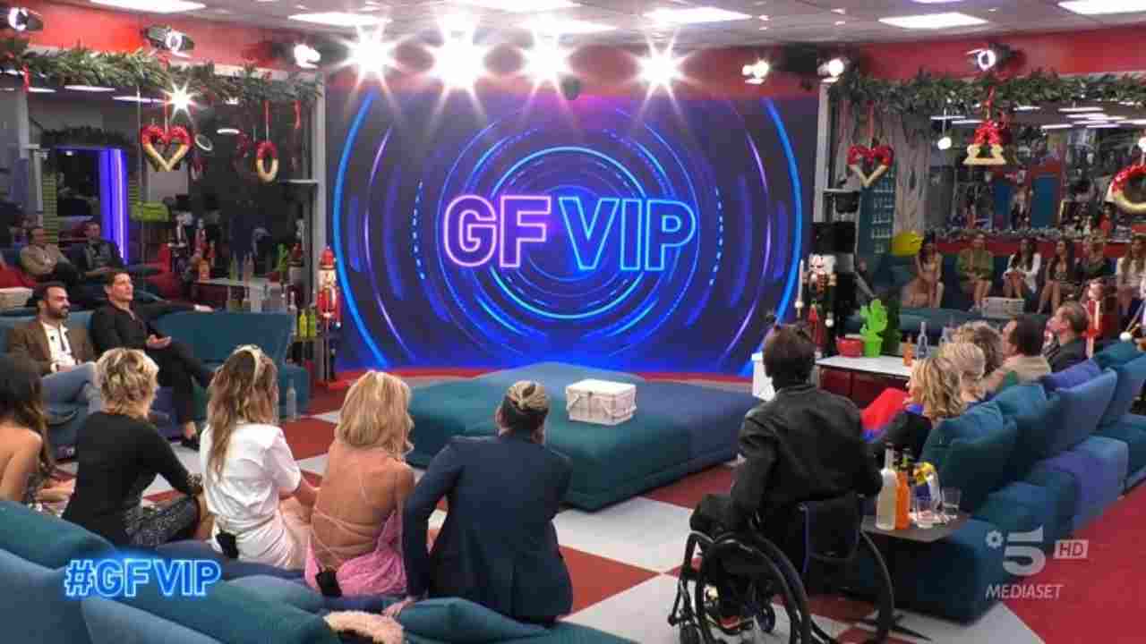 gf vip mantide religiosa