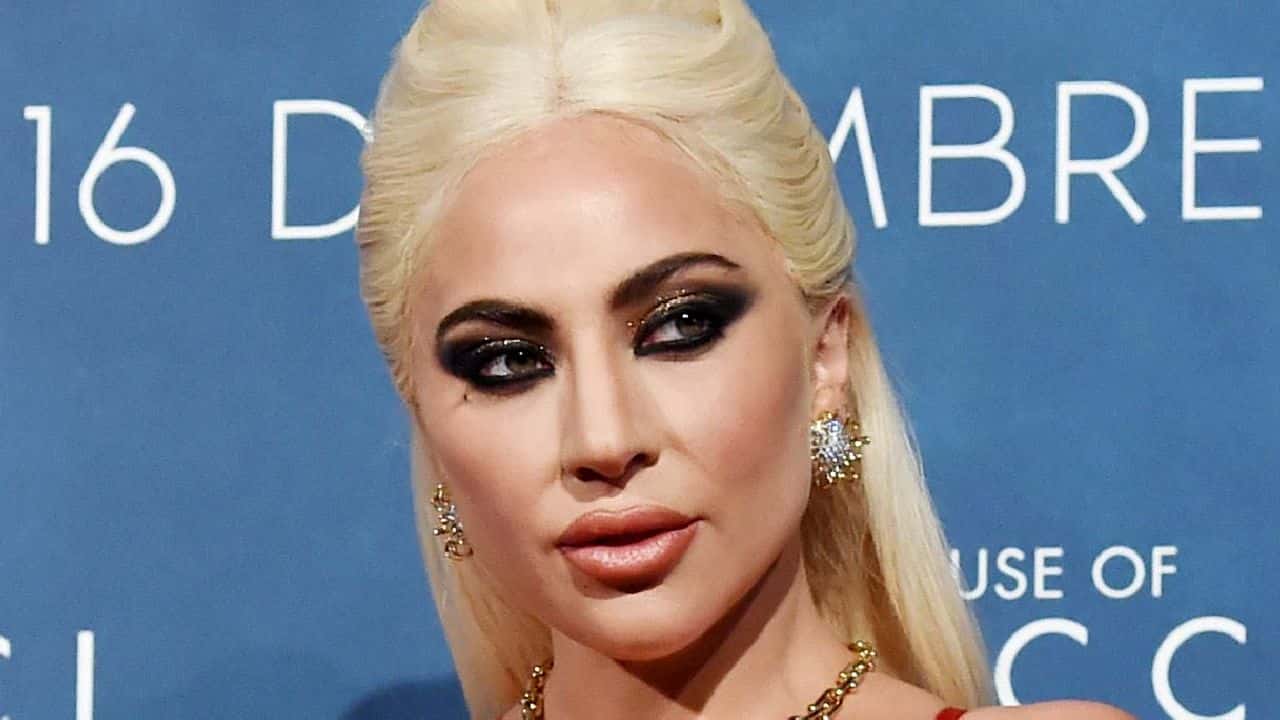 Lady Gaga e la regola delle 5 volte: deve farlo per forza!