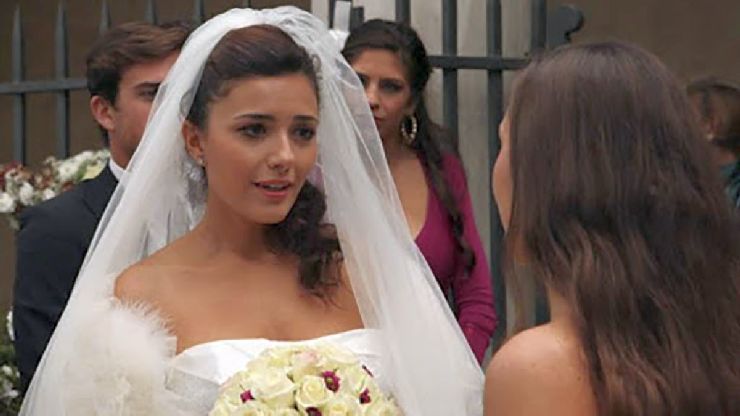 Serena Rossi in "La Sposa"