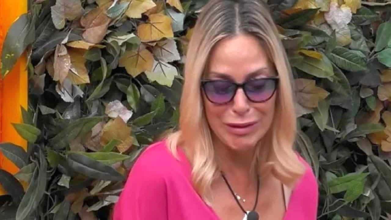 Stefania Orlando piange in diretta: l'inedita confessione
