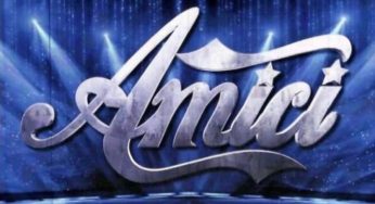 Amici di Maria de Filippi, indiscrezioni incredibili. Salta tutto, staff nel panico