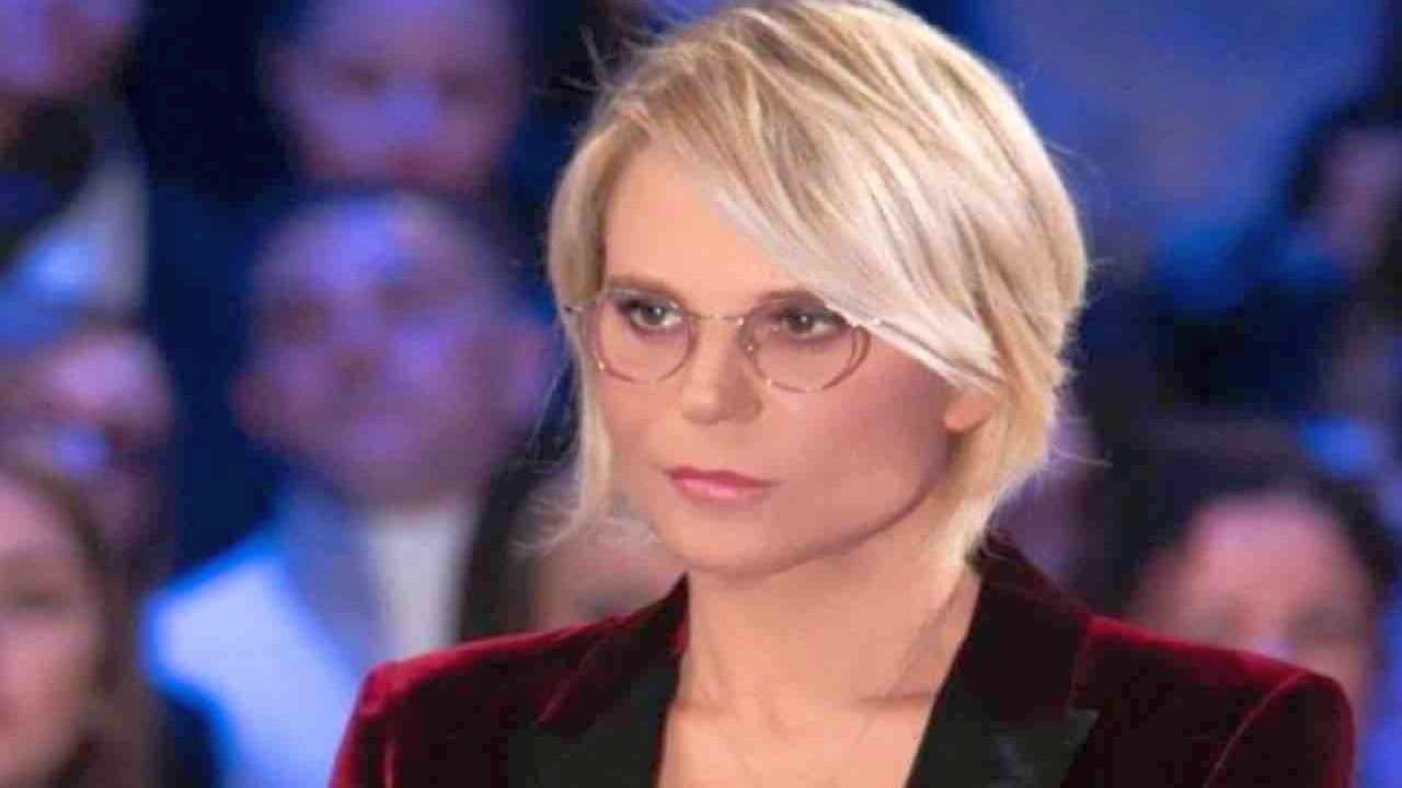 Maria De Filippi regina di Canale 5: le inedite foto da giovane