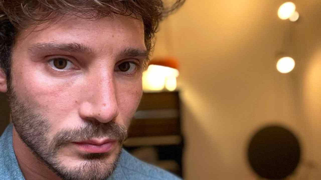 stefano de martino single