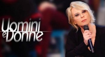 Nuovo amore a Uomini e Donne: la dama dimentica l’ex con lui