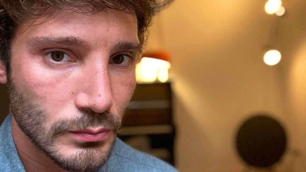 stefano de martino single