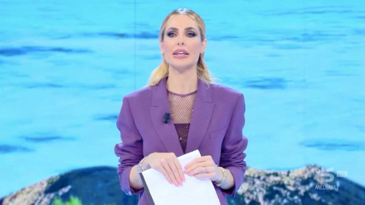 ilary blasi spiazzata