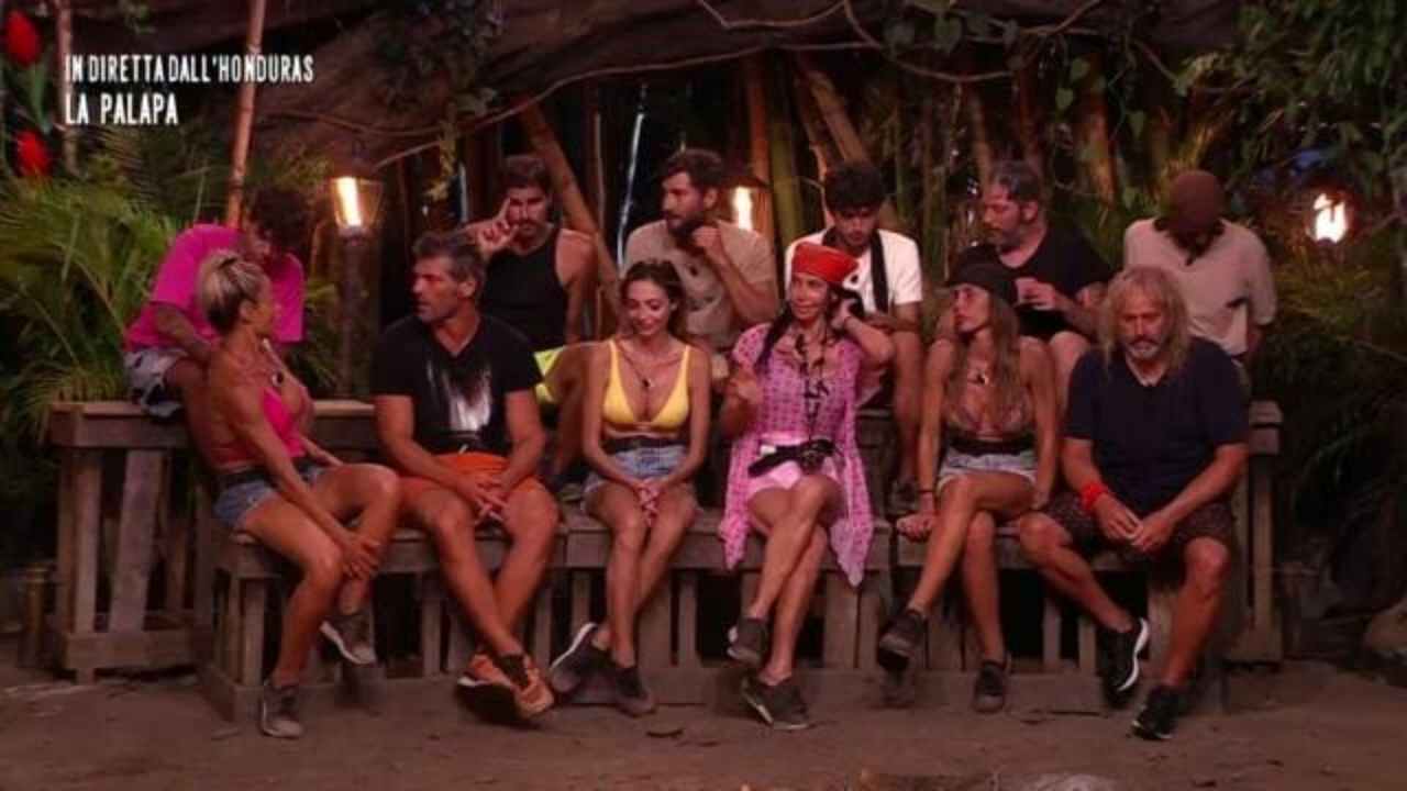 isola dei famosi discussione