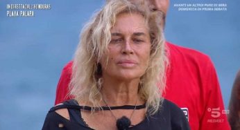 Isola dei Famosi daytime 30/05/22, scoppia la rivolta tra i naufraghi: Lory esagera
