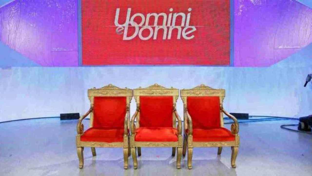 uomini e donne colpo di scena