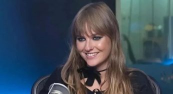 Victoria De Angelis, fondoschiena da urlo: il mini-slip mostra tutto
