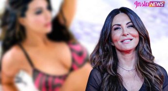 Sabrina Ferilli, selfie allo specchio bollente: occhiali e slip, che incanto!